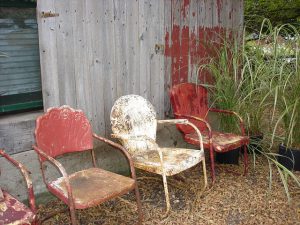 chairs-208473_640